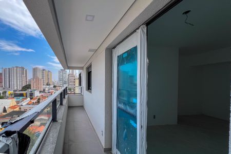 Apartamento à venda com 65m², 2 quartos e 1 vaga Apartamento à venda com 65m², 2 quartos e 1 vagaVaranda