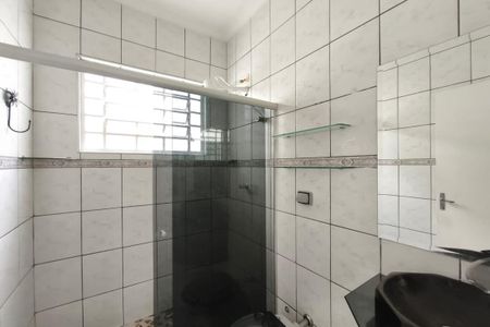 Casa à venda com 135m², 3 quartos e 2 vagasBanheiro da Suíte