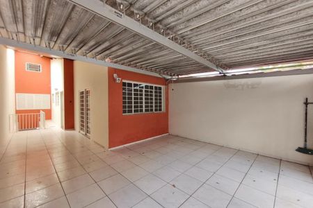 Casa à venda com 135m², 3 quartos e 2 vagasGaragem 