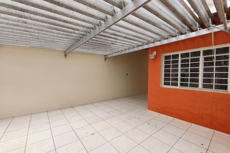 Casa à venda com 135m², 3 quartos e 2 vagasGaragem 