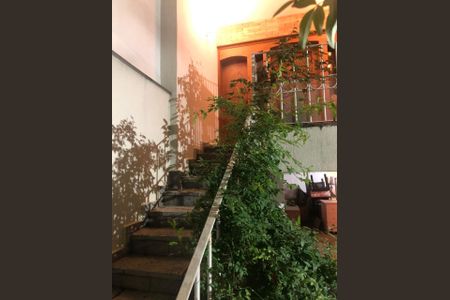 Casa à venda com 200m², 3 quartos e 4 vagas Casa à venda com 200m², 3 quartos e 4 vagasFoto 15