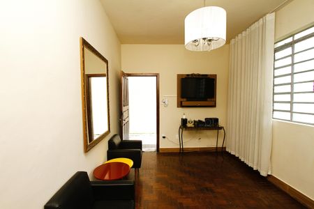 Apartamento para alugar com 65m², 2 quartos e 2 vagasSala
