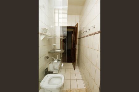 Apartamento para alugar com 65m², 2 quartos e 2 vagasBanheiro Social