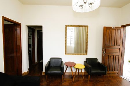Sala de apartamento para alugar com 2 quartos, 65m² em Nova Suíça, Belo Horizonte