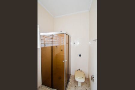 Casa à venda com 248m², 3 quartos e 2 vagasBanheiro da Suíte