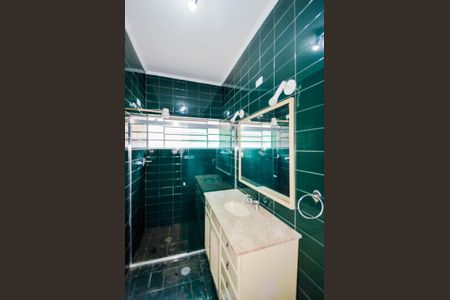 Casa à venda com 248m², 3 quartos e 2 vagasBanheiro Social