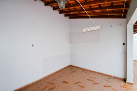 Casa à venda com 248m², 3 quartos e 2 vagasChurrasqueira