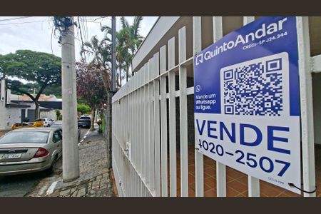 Casa à venda com 248m², 3 quartos e 2 vagasPlaca