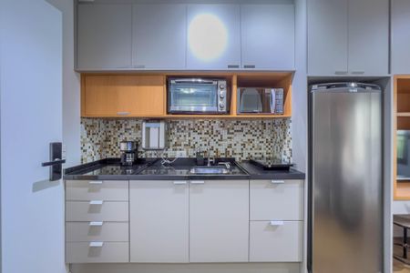 Cozinha de kitnet/studio à venda com 1 quarto, 25m² em Paraíso, São Paulo
