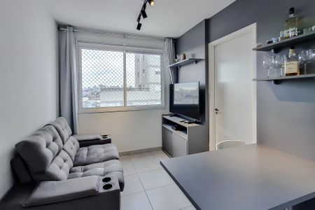 Sala de apartamento para alugar com 2 quartos, 34m² em Cambuci, São Paulo