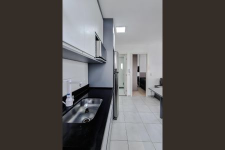 Apartamento à venda com 34m², 2 quartos e 1 vagaCozinha e Área de Serviço