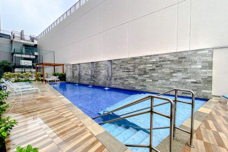 Apartamento à venda com 34m², 2 quartos e 1 vagaÁrea comum - Piscina