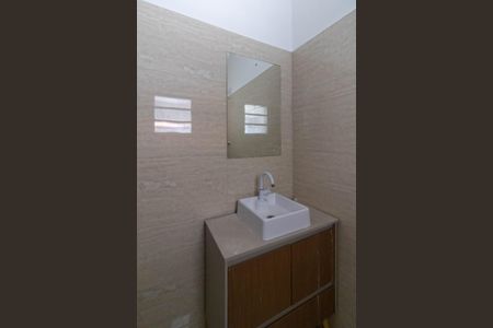 Casa de condomínio para alugar com 40m², 1 quarto e sem vagaBanheiro