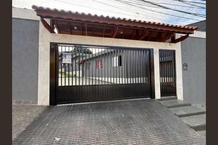 Casa de condomínio para alugar com 40m², 1 quarto e sem vagaPlaca 