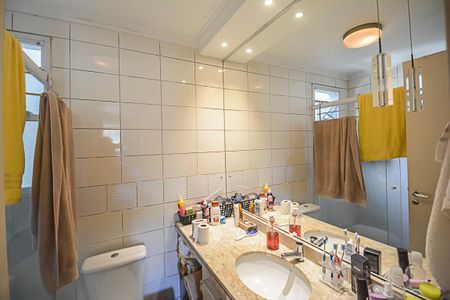 Apartamento à venda com 87m², 2 quartos e 1 vagaBanheiro da Suíte