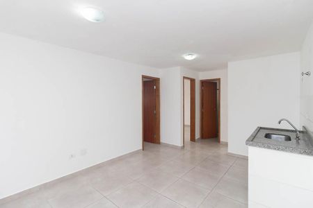 Sala/Cozinha de apartamento para alugar com 2 quartos, 40m² em Vila Maria Alta, São Paulo