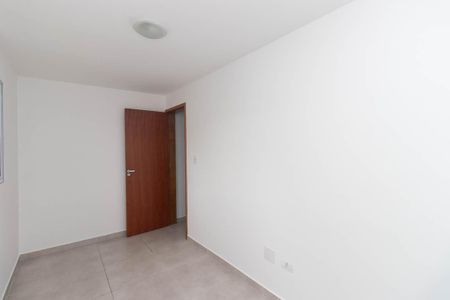 Quarto 1 de apartamento para alugar com 2 quartos, 40m² em Vila Maria Alta, São Paulo