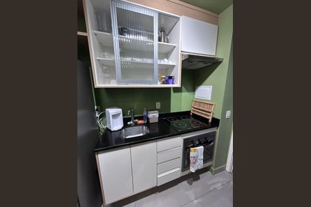 Cozinha de kitnet/studio à venda com 1 quarto, 27m² em Cerqueira César, São Paulo