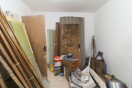 Quarto de casa para alugar com 1 quarto, 15m² em Vila Carmosina, São Paulo