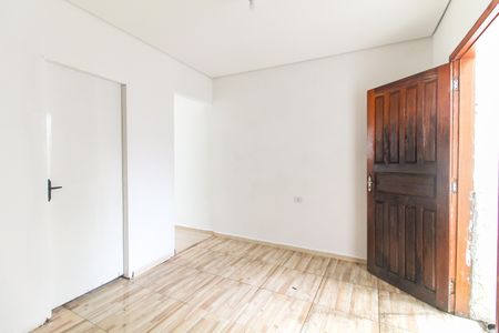 Sala de casa para alugar com 1 quarto, 31m² em Vila Carmosina, São Paulo