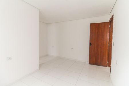Suíte de casa para alugar com 1 quarto, 30m² em Vila Carmosina, São Paulo