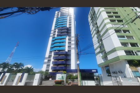 Apartamento para alugar com 87m², 3 quartos e 1 vagaFachada. 