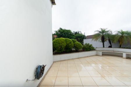 Casa de condomínio à venda com 361m², 4 quartos e 3 vagasVaranda da Sala de TV