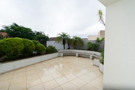 Casa de condomínio à venda com 361m², 4 quartos e 3 vagasVaranda da Sala de TV