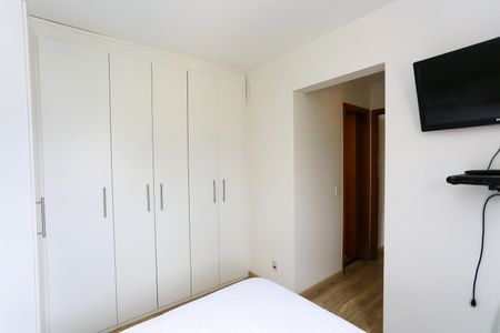 Apartamento à venda com 60m², 2 quartos e 1 vagasuíte