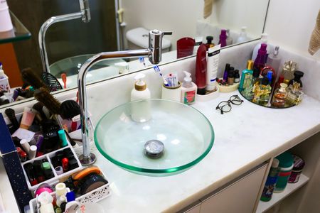 Apartamento à venda com 60m², 2 quartos e 1 vagaBanheiro da Suíte