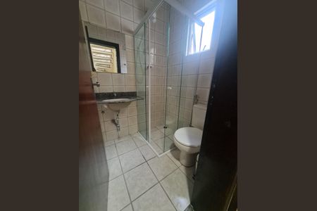 Apartamento à venda com 66m², 2 quartos e 1 vaga Apartamento à venda com 66m², 2 quartos e 1 vagaBanheiro