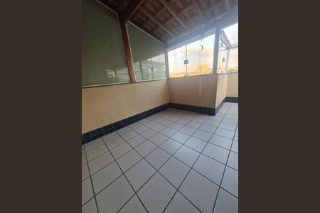 Apartamento à venda com 66m², 2 quartos e 1 vaga Apartamento à venda com 66m², 2 quartos e 1 vagaÁrea externa