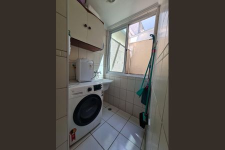 Apartamento à venda com 66m², 2 quartos e 1 vaga Apartamento à venda com 66m², 2 quartos e 1 vagaÁrea de serviço