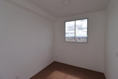 Quarto 2 de apartamento para alugar com 2 quartos, 36m² em Santa Maria, Santo André