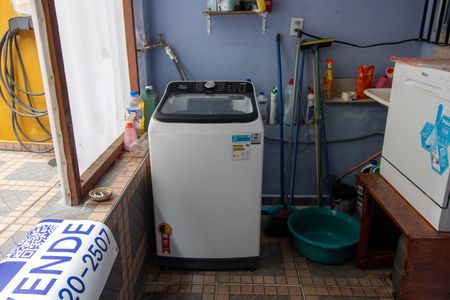 Casa à venda com 117m², 3 quartos e sem vagaÁrea de Serviço