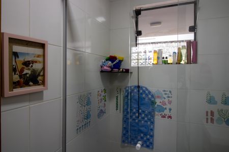 Casa à venda com 117m², 3 quartos e sem vagaBanheiro Quarto 2