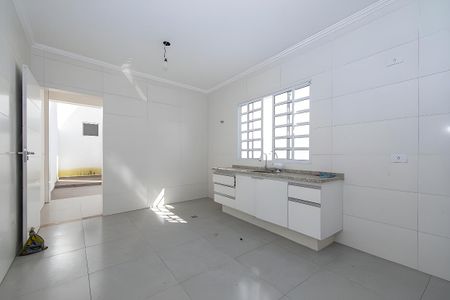 Casa para alugar com 3 quartos, 199m² em Vila Romana, São Paulo
