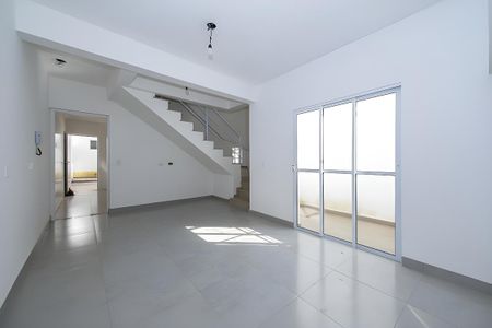 Casa para alugar com 3 quartos, 199m² em Vila Romana, São Paulo