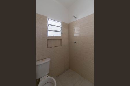 Casa de condomínio para alugar com 40m², 1 quarto e sem vagaBanheiro