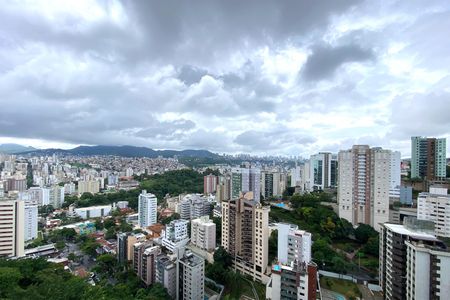 Apartamento à venda com 173m², 4 quartos e 3 vagasVista da Sala