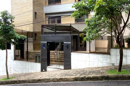 Apartamento à venda com 173m², 4 quartos e 3 vagasFachada