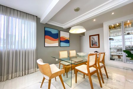 Apartamento à venda com 173m², 4 quartos e 3 vagasSala de Jantar