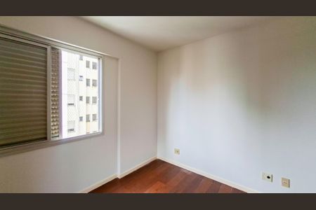 Quarto de apartamento para alugar com 2 quartos, 83m² em Funcionários, Belo Horizonte