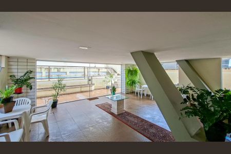 Apartamento para alugar com 83m², 2 quartos e 1 vagaÁrea comum - Salão de festas