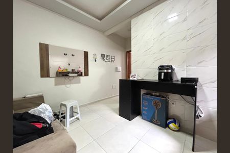 Casa para alugar com 1 quarto, 30m² em São João do Rio Vermelho, Florianópolis