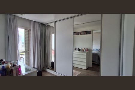Apartamento à venda com 98m², 3 quartos e 2 vagasCloset