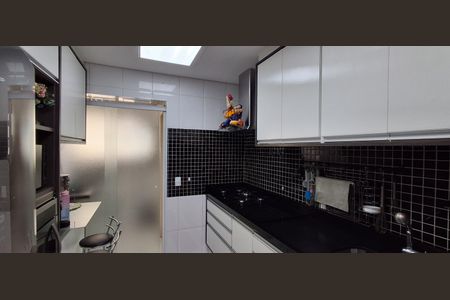 Apartamento à venda com 98m², 3 quartos e 2 vagasCozinha 