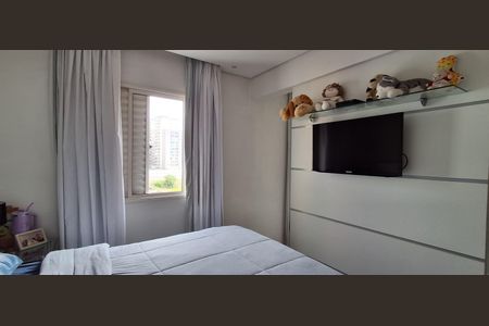 Apartamento à venda com 98m², 3 quartos e 2 vagasSuíte 2