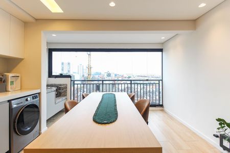 Apartamento à venda com 46m², 2 quartos e 1 vagaSala - Cozinha