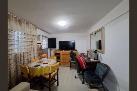 Apartamento à venda com 50m², 2 quartos e sem vagaSala